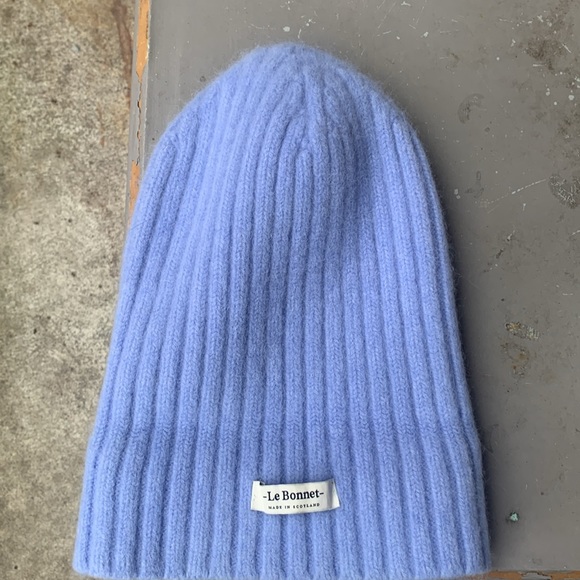 *SOLD*LE BONNET GRANDE- Light Sky Blue - Picture 3 of 8